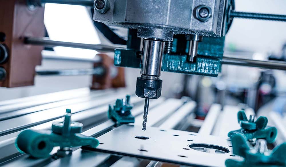 Ceramic vs Metal CNC Machining